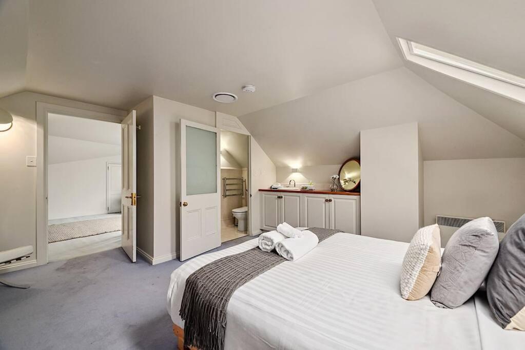 Blackwood Tree Cottage - Heritage Listed Property - Evandale! Екстер'єр фото